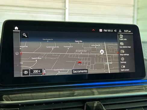 Used 2022 BMW 540i w/ Executive Package RWD image 20