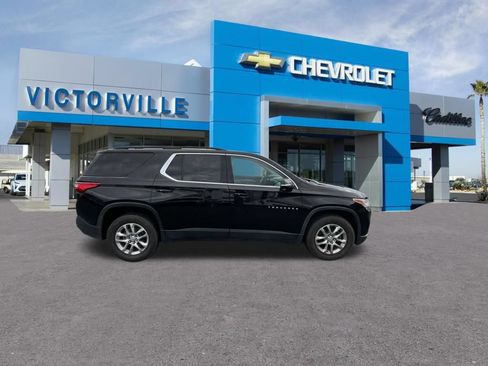 Used 2019 Chevrolet Traverse LT FWD image 4