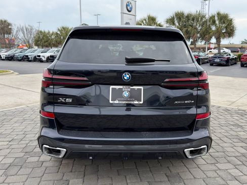 New 2026 BMW X5 xDrive50e w/ M Sport Package AWD/4WD image 10