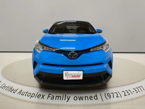 Used 2019 Toyota C-HR XLE FWD image 8