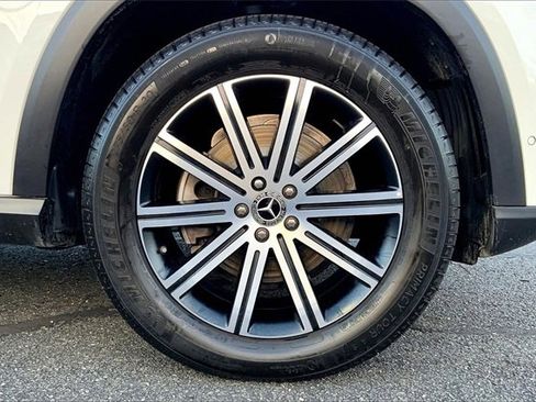 Used 2025 Mercedes-Benz GLE 350 4MATIC image 9