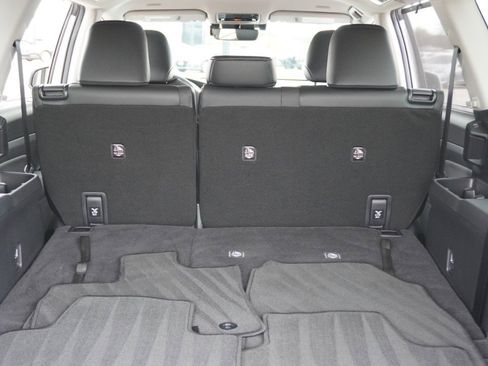 Used 2024 Toyota Grand Highlander Limited image 34