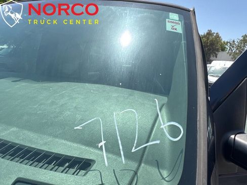 Used 2014 Chevrolet Express 3500 LS image 29