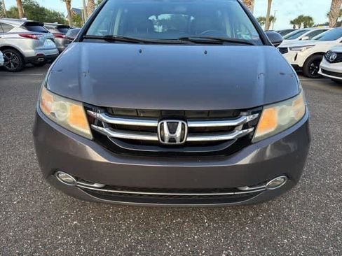 Used 2014 Honda Odyssey Touring Elite image 12