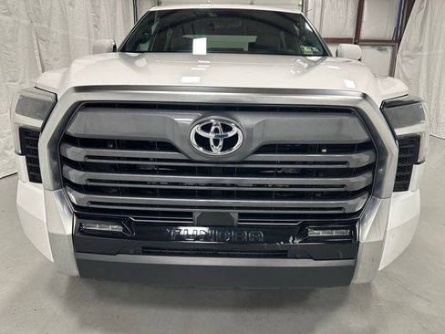 Used 2025 Toyota Tundra Limited image 2