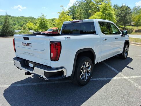 Certified 2023 GMC Sierra 1500 SLT w/ SLT Premium Plus Package AWD/4WD image 5