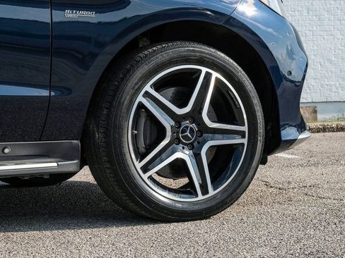 Used 2017 Mercedes-Benz GLE 43 AMG 4MATIC w/ Premium 2 Package image 64