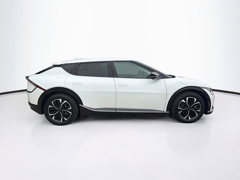 Used 2024 Kia EV6 Wind w/ Wind Technology Package AWD/4WD image 10