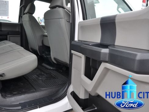 Used 2022 Ford F250 XL w/ Power Equipment Group AWD/4WD image 15