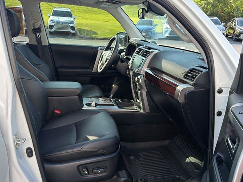 Used 2024 Toyota 4Runner Limited RWD image 13