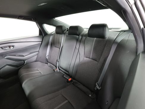 Used 2024 Honda Accord Sport image 15