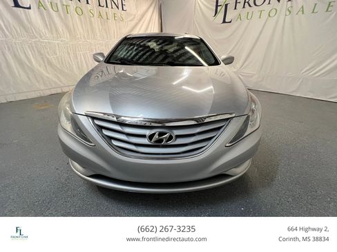 Used 2013 Hyundai Sonata GLS w/ Popular Equipment Pkg FWD image 2