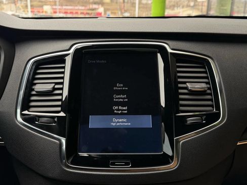 Used 2018 Volvo XC90 T6 Momentum w/ Convenience Package image 34