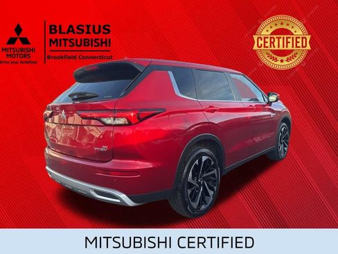 Used 2023 Mitsubishi Outlander 4WD Plug-In Hybrid image 7