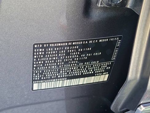 Used 2024 Volkswagen Tiguan SEL R-Line AWD/4WD image 36