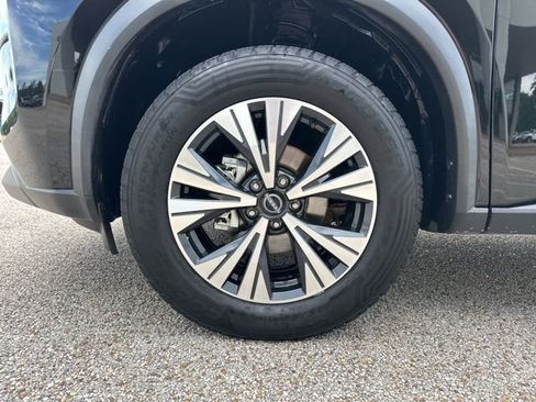 Used 2023 Nissan Rogue SV FWD image 50
