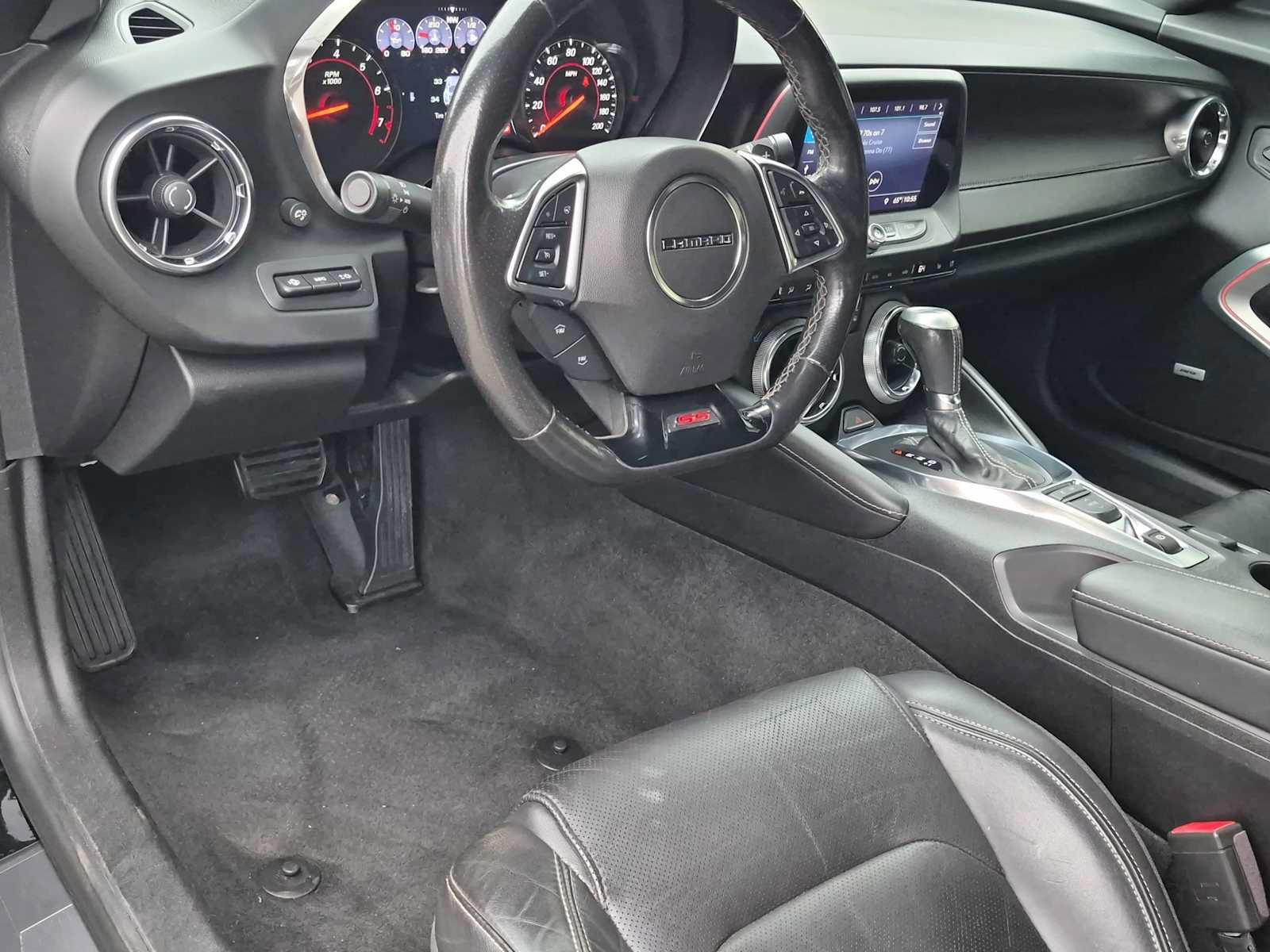 Used 2019 Chevrolet Camaro SS RWD image 10