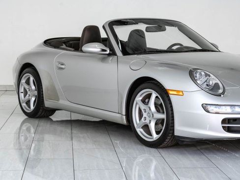 Used 2006 Porsche 911 Cabriolet image 39