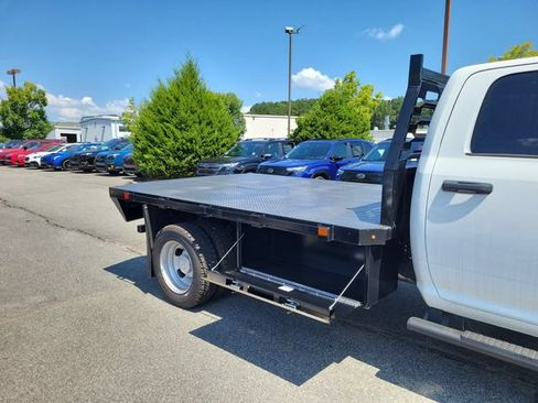 New 2025 RAM 4500 Tradesman AWD/4WD image 7