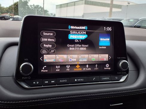 Used 2023 Nissan Rogue SV FWD image 26