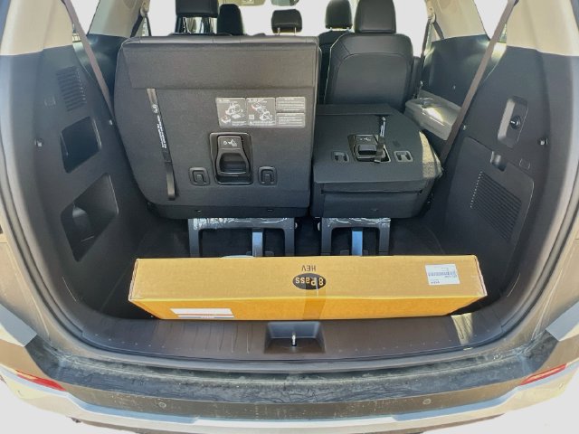 New 2027 Kia Carnival LXS FWD image 26