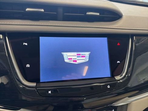Used 2024 Cadillac XT6 Premium Luxury w/ LPO, Floor Liner Package AWD/4WD image 27