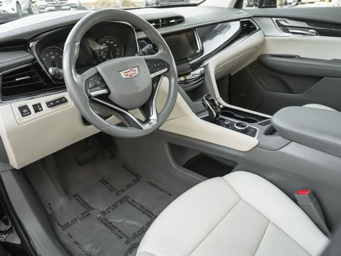 Used 2020 Cadillac XT6 Premium Luxury image 6