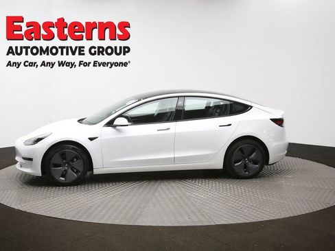 Used 2023 Tesla Model 3 Standard Range image 57