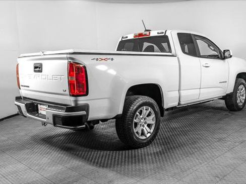 Used 2022 Chevrolet Colorado LT w/ Fleet Safety Package AWD/4WD image 8