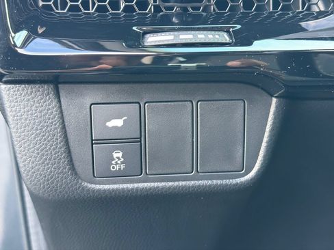 Used 2025 Honda CR-V EX-L image 33