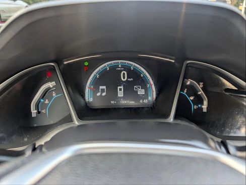 Used 2016 Honda Civic EX image 18
