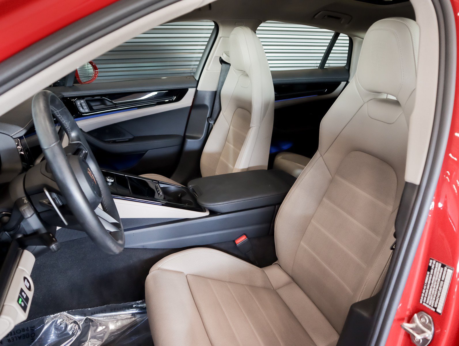 Certified 2026 Porsche Panamera RWD image 5