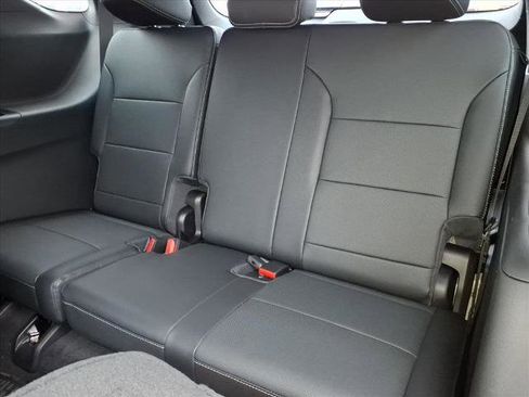 New 2026 Chevrolet Traverse LT w/ Midnight/Sport Edition image 7