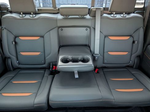 New 2026 GMC Sierra 1500 AT4 w/ Technology Package image 39