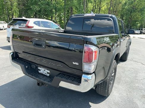 Used 2020 Toyota Tacoma TRD Off-Road image 7