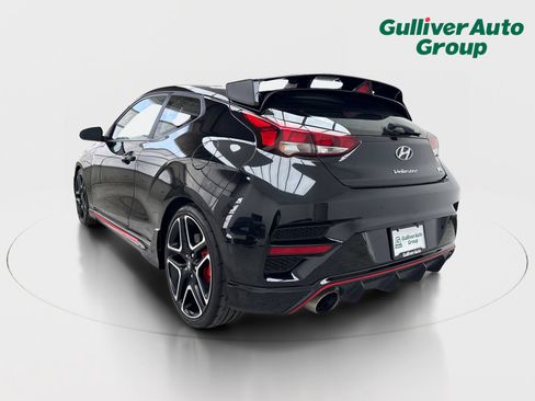 Used 2022 Hyundai Veloster N FWD image 5