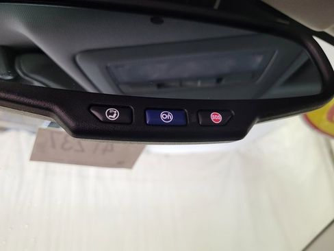 Used 2016 Chevrolet Cruze LT image 16