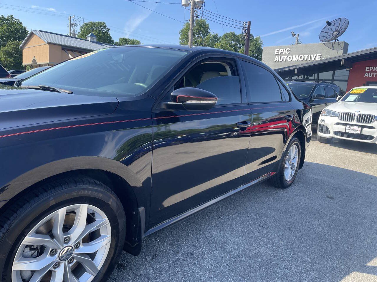 Used 2018 Volkswagen Passat 2.0T S FWD image 8