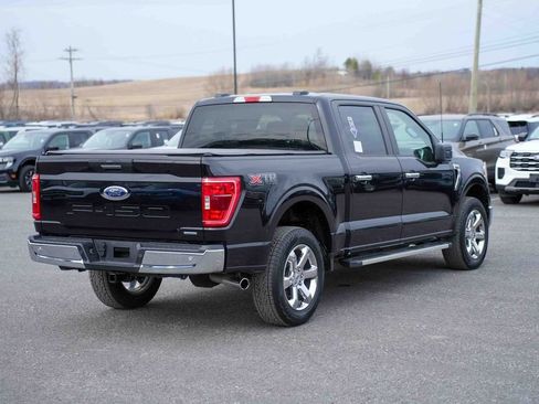 Used 2023 Ford F150 XLT w/ XTR Package image 5