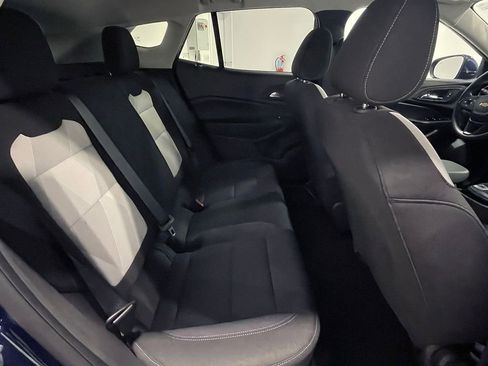 Used 2024 Chevrolet Trax LS w/ LS Convenience Package image 21