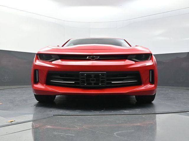 Used 2018 Chevrolet Camaro LT w/ RS Package RWD image 28
