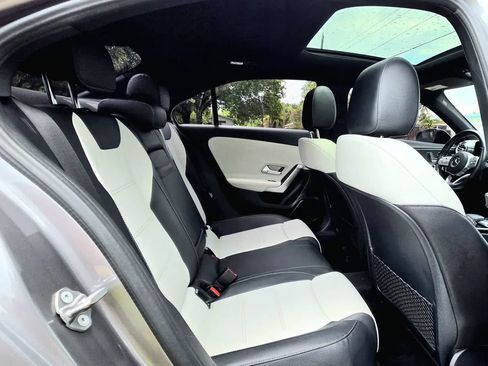 Used 2019 Mercedes-Benz A 220 image 7