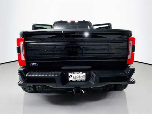Used 2026 Ford F450 Platinum w/ FX4 Off-Road Package image 42