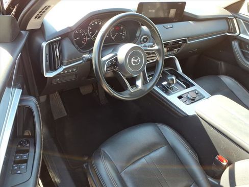 Used 2025 MAZDA CX-70 3.3 Turbo w/ Preferred Package AWD/4WD image 8