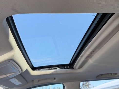 Used 2016 GMC Sierra 2500 SLT w/ Duramax Plus Package image 11