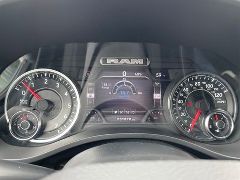 Used 2023 RAM 1500 Big Horn AWD/4WD image 8