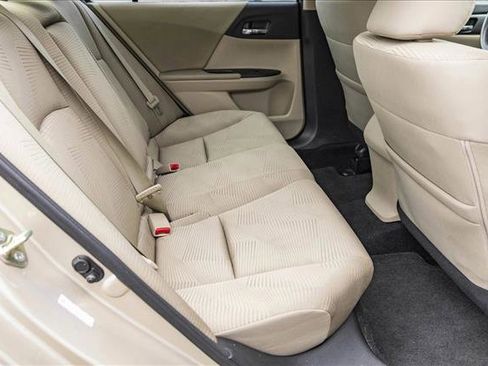 Used 2014 Honda Accord LX image 25