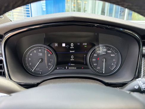 Used 2024 Cadillac XT6 Sport w/ Technology Package AWD/4WD image 26