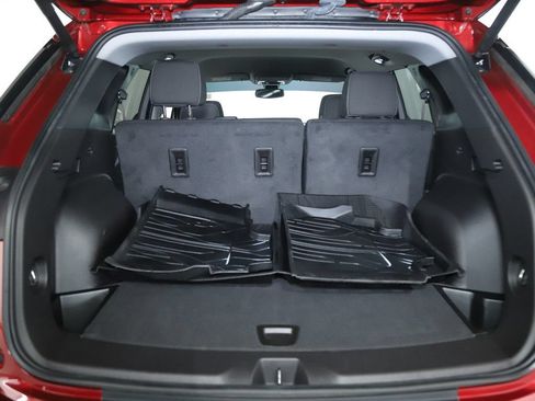Used 2024 Chevrolet Blazer LT w/ Convenience Package FWD image 29