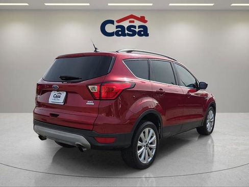 Used 2019 Ford Escape SEL image 3